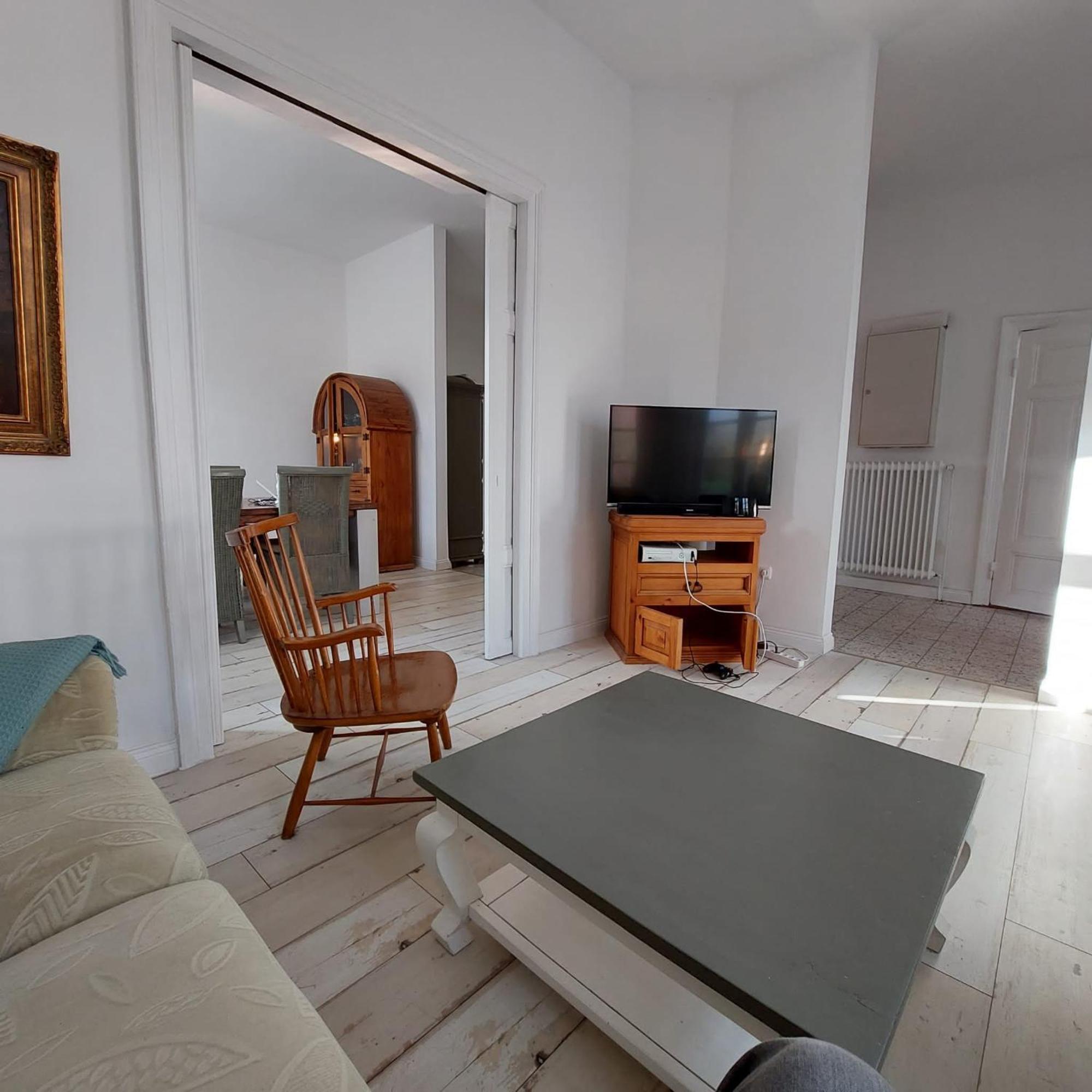 Im Erdgeschoss Apartment